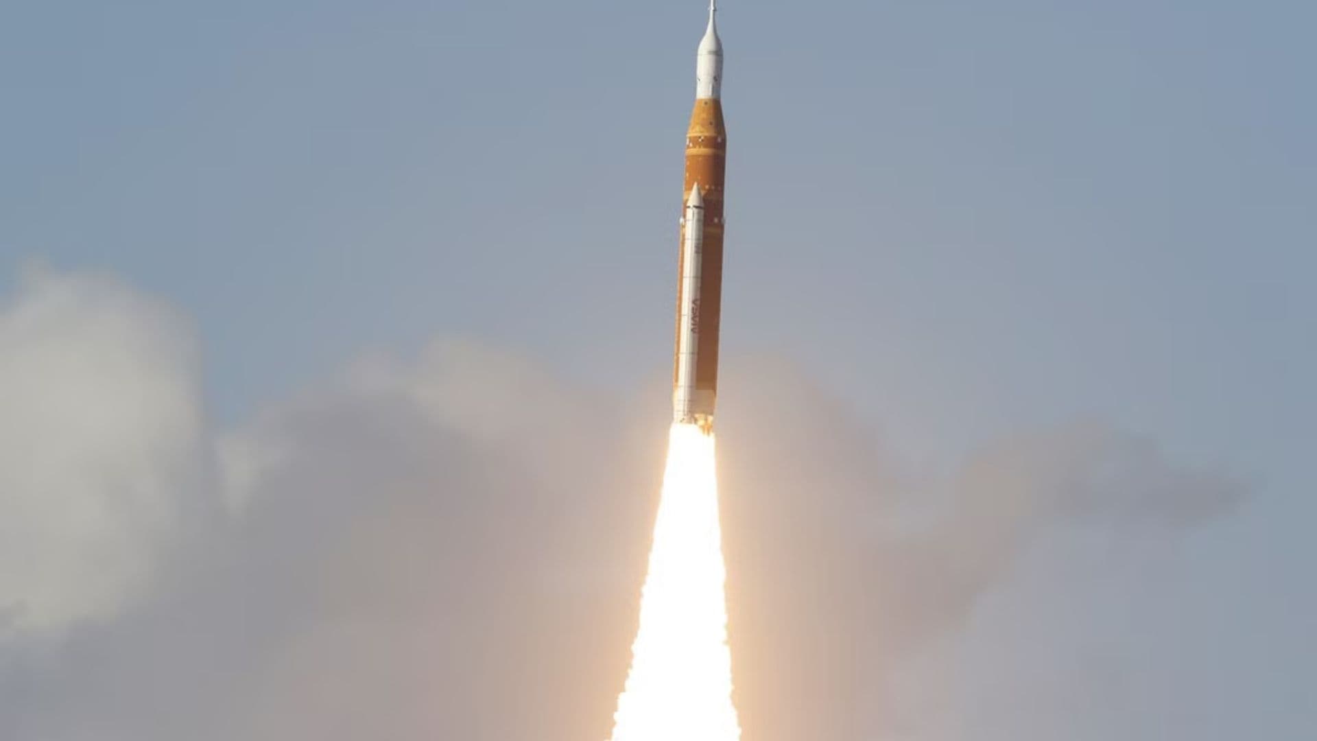 Artemis II: Nasa lança missão tripulada à Lua após mais de 50 anos