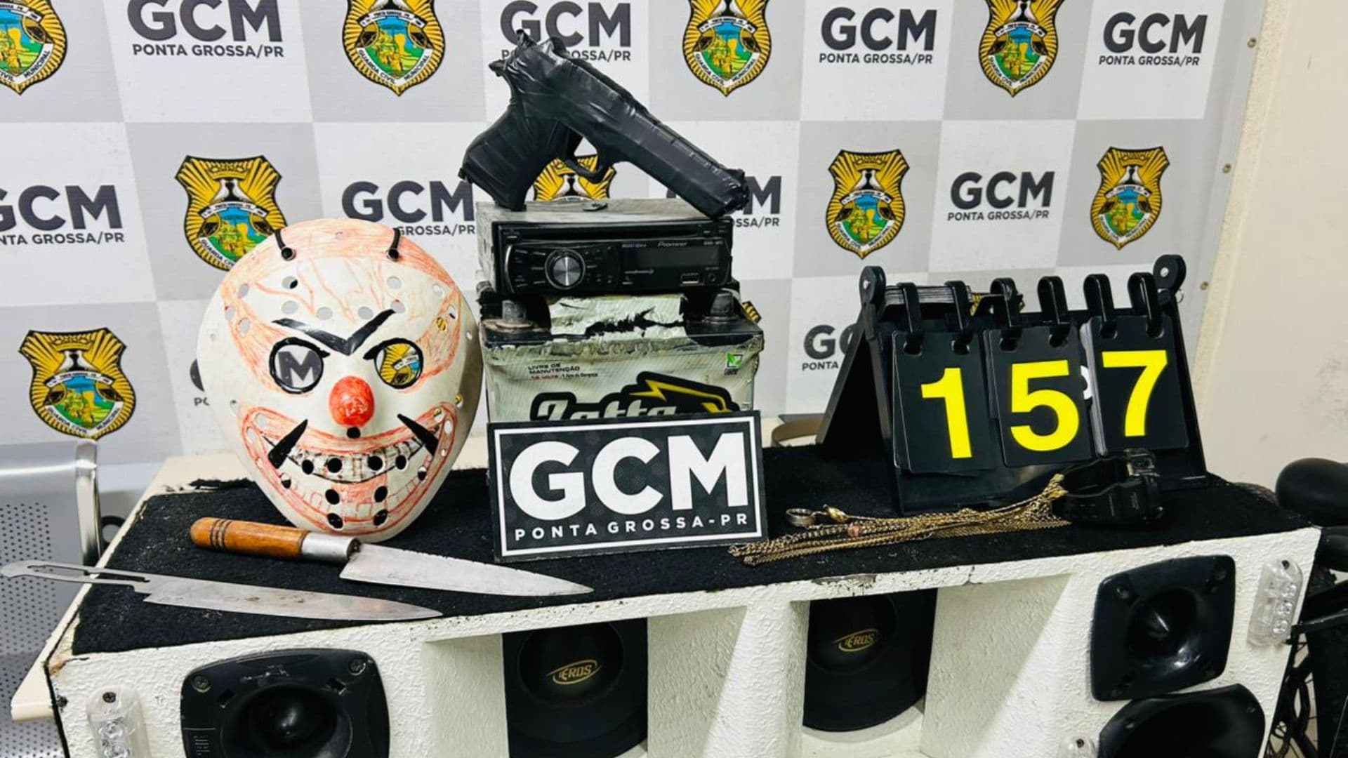 Vítima rastreia som furtado e ação da GCM termina com prisão, apreensão de “kit crime” e fuga frustrada em PG