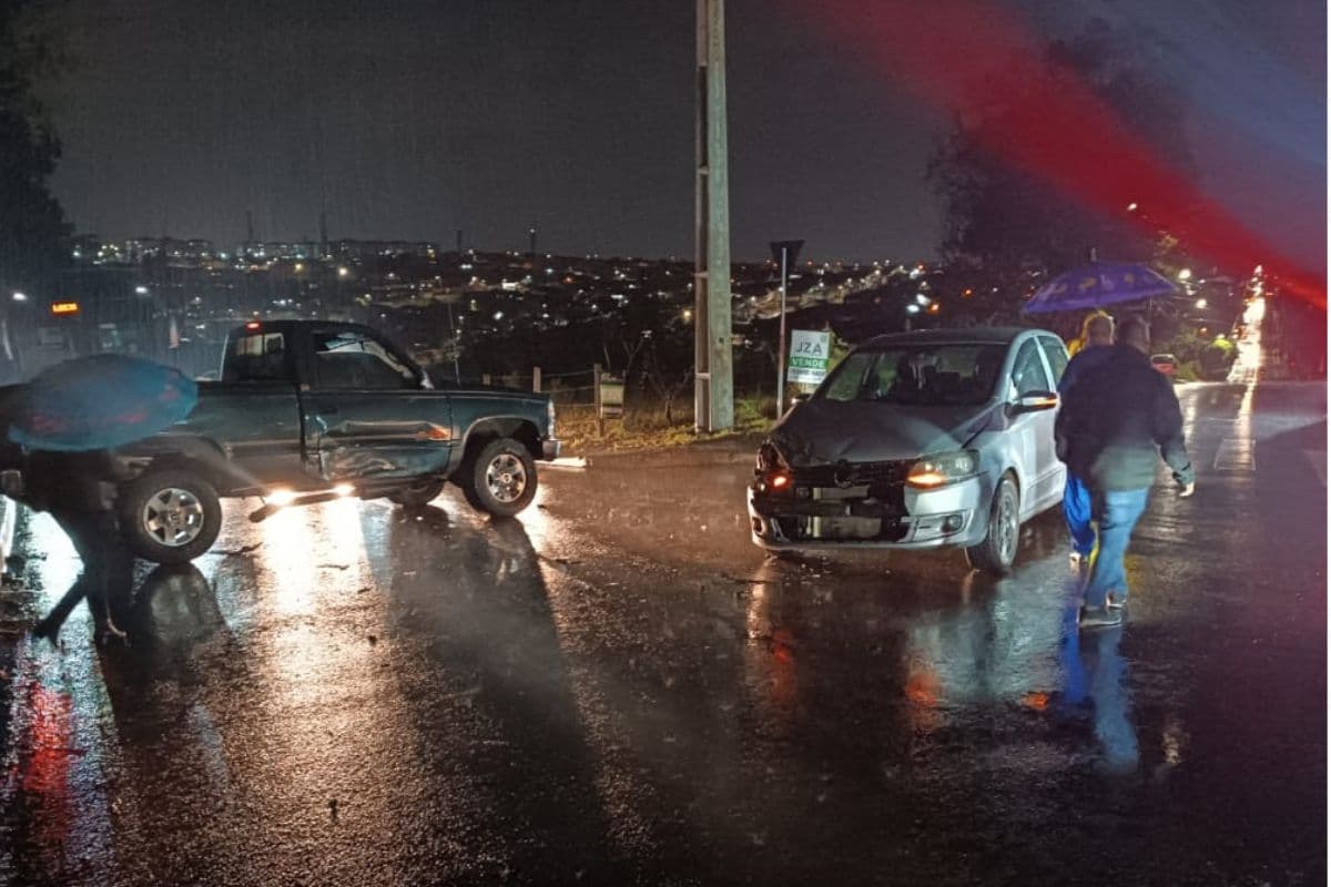 Motorista avança preferencial e provoca colisão no Cará-Cará em Ponta Grossa
