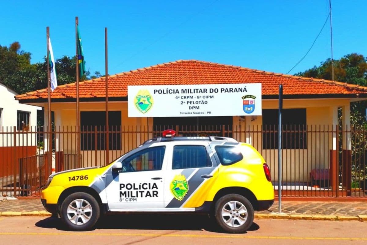 Homem vai até destacamento da PM pedir ajuda e acaba preso em Teixeira Soares