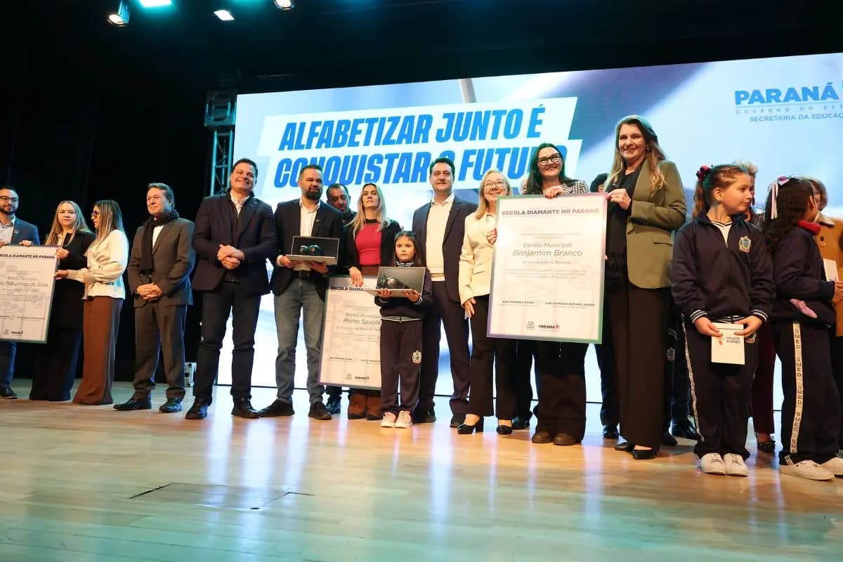 escolas de castro premiadas