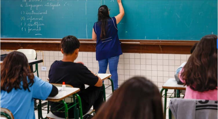 estado do paraná convoca professores