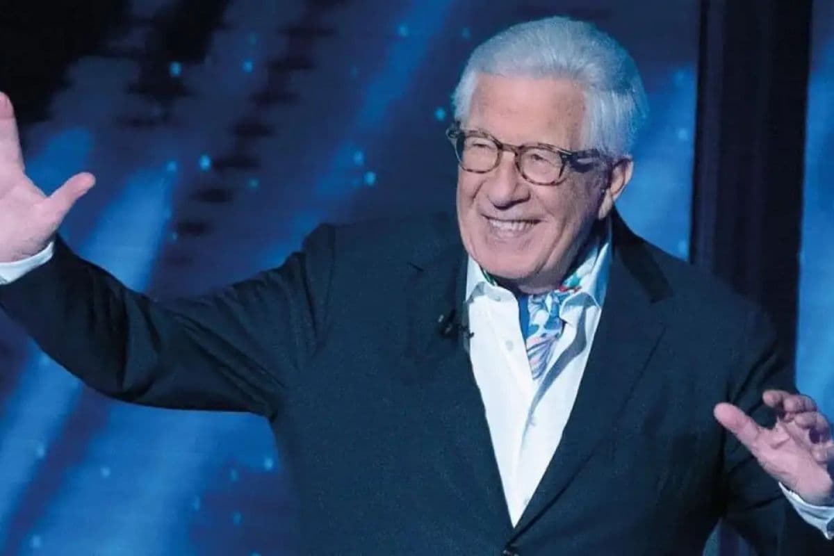 Morre Peppino di Capri, ícone da música italiana, aos 86 anos