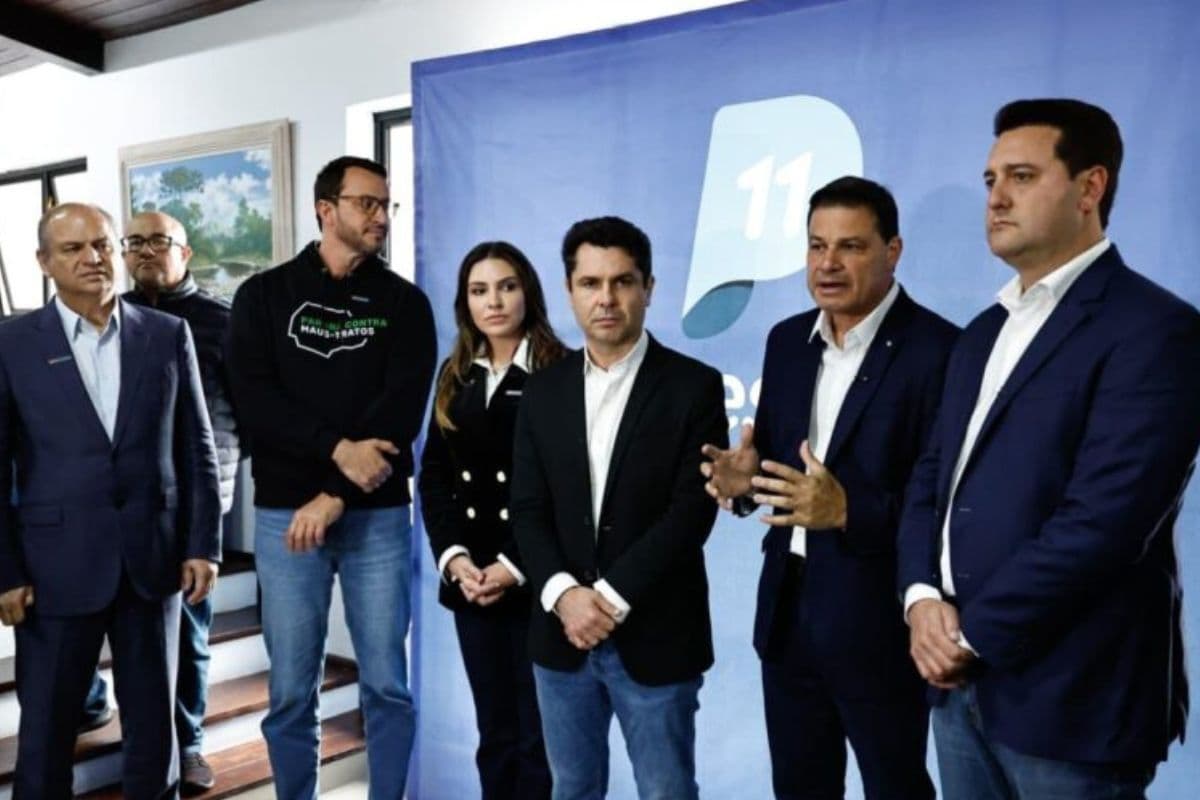 Ratinho convence Ricardo Barros e federação adere ao projeto Sandro Alex