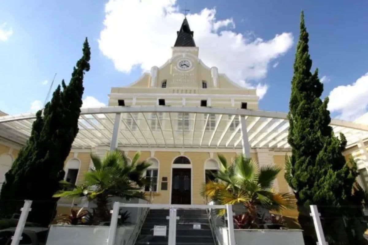 Jantar beneficente da Santa Casa em Ponta Grossa arrecada recursos para oncologia