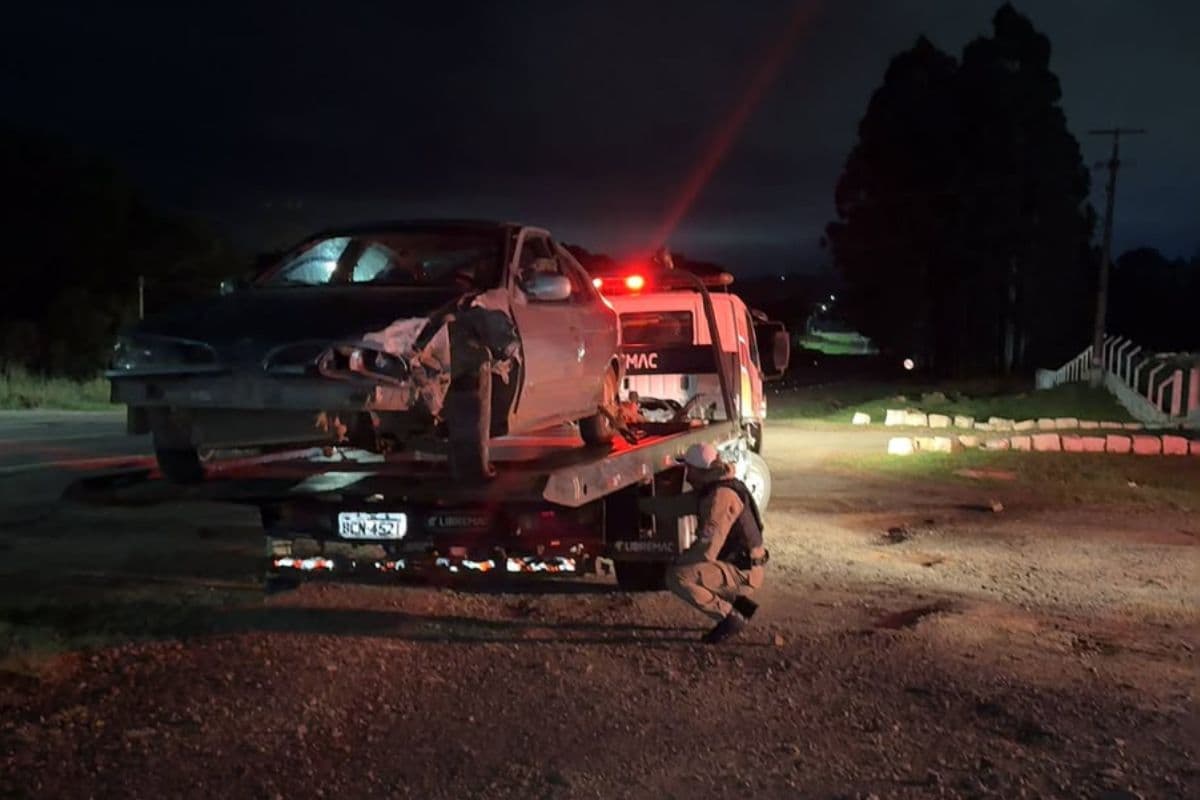 Motorista é presa após acidente grave com motociclista na PR-170 em Guarapuava