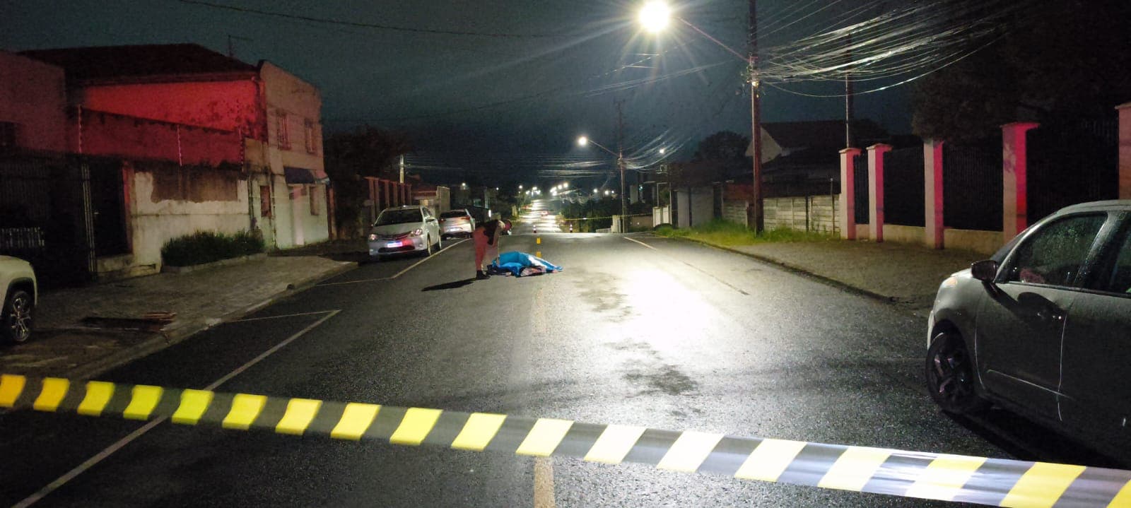 Idosa morre ao ser atropelada por carro em avenida de Ponta Grossa