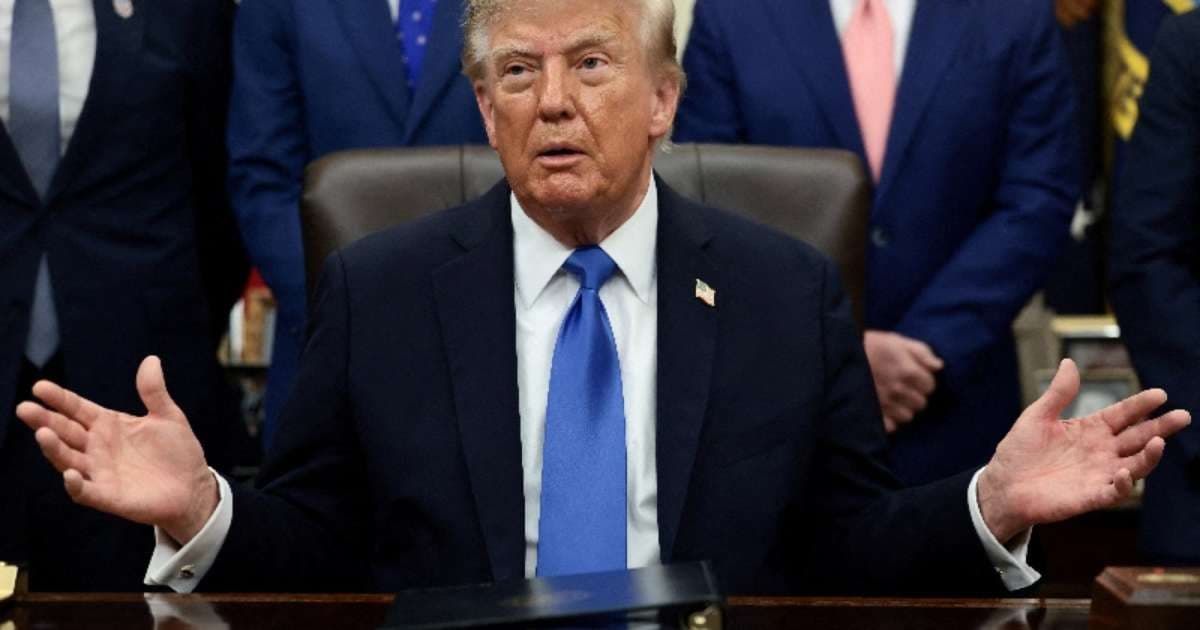 Trump vê conspiração doentia contra IA e data centers