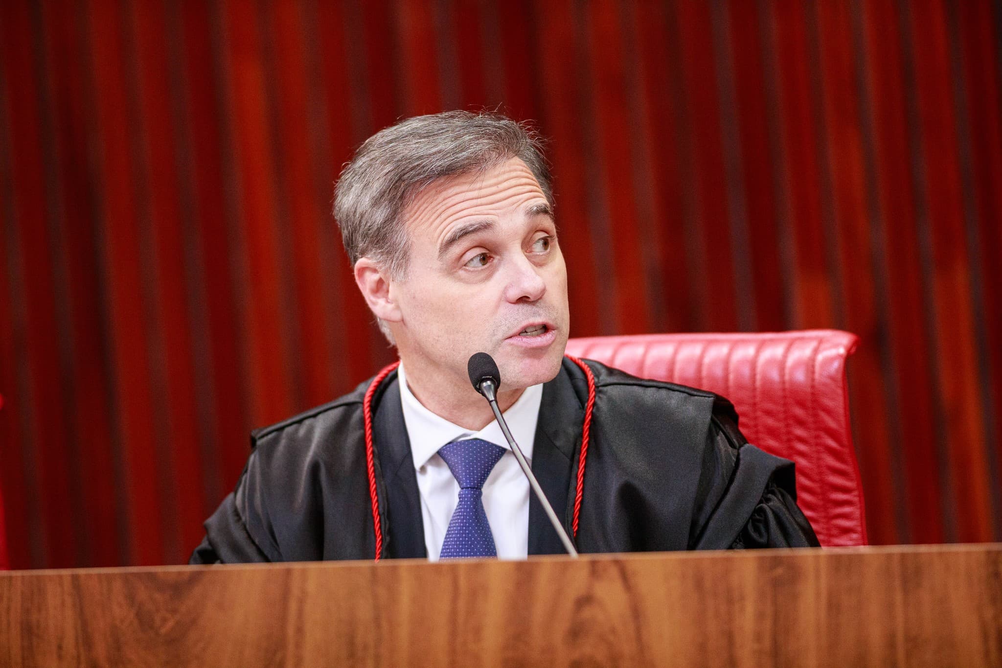 Mendonça proíbe PT de impulsionar vídeo sobre Flávio