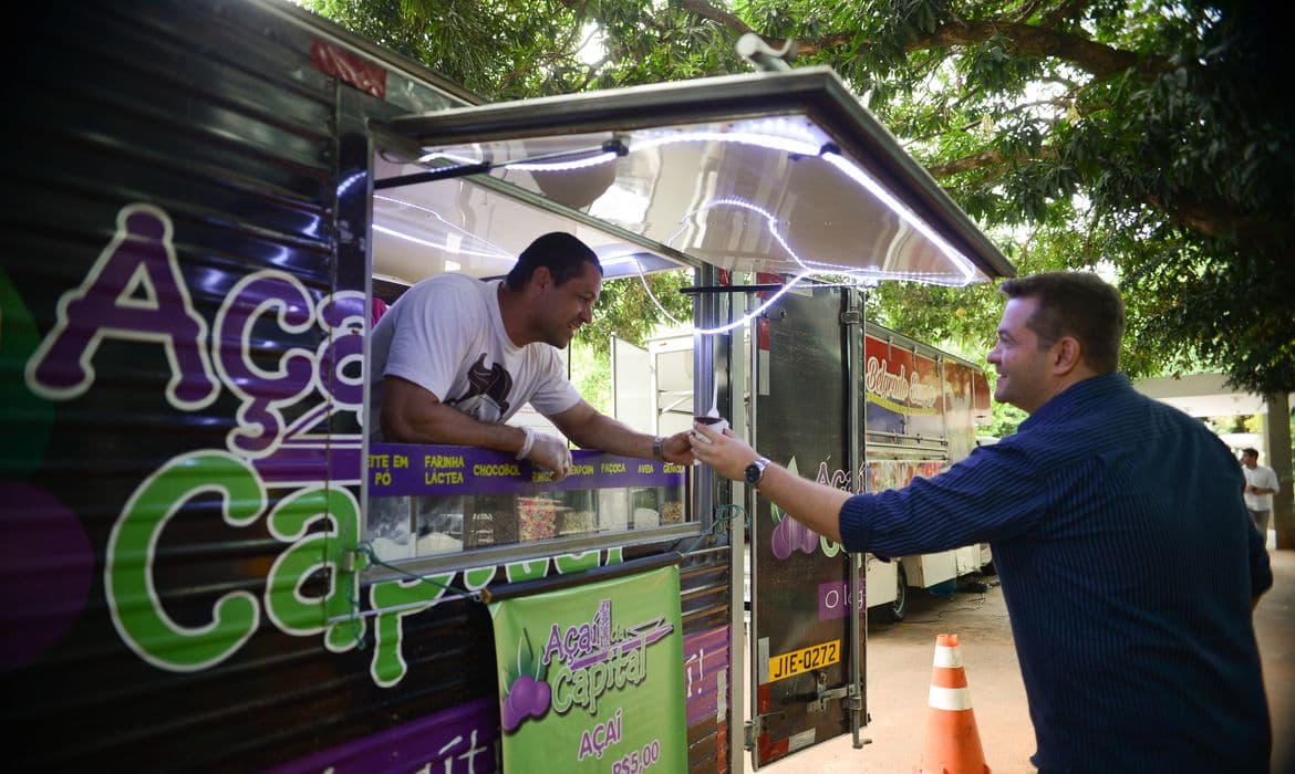 Palmeira estabelece regras para os ‘FoodTrucks’