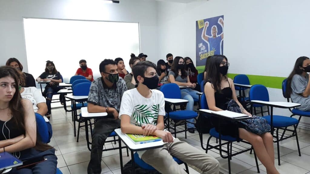 Escola de PG passa a oferecer certificação internacional de proficiência em inglês