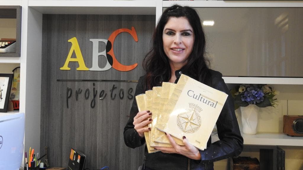 Livro enaltece a grandeza cultural dos Campos Gerais