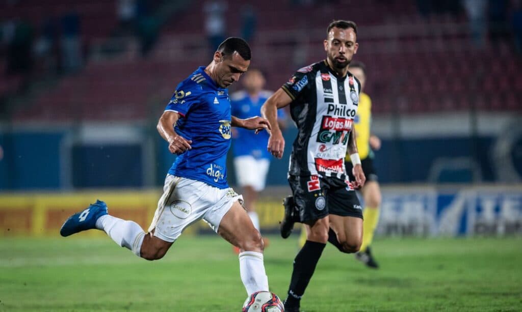 Série B: VAR anula gol nos acréscimos e Cruzeiro empata com Operário