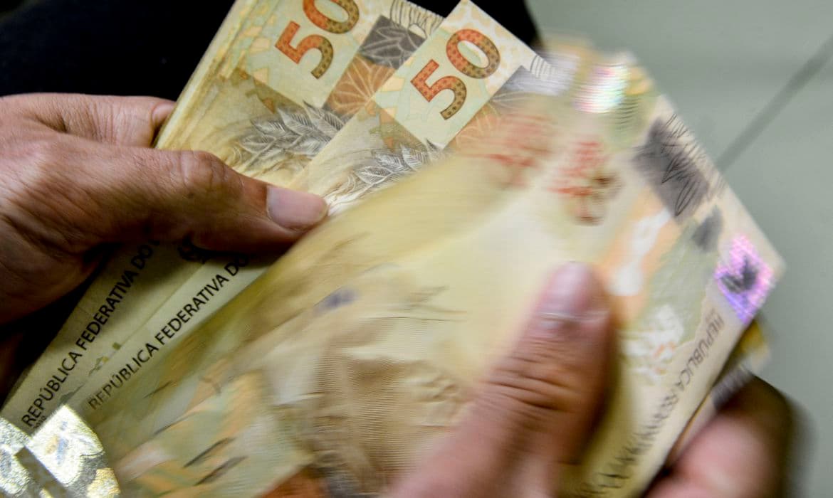 Aposta de PG recebe mais de R$80 mil na mega-sena