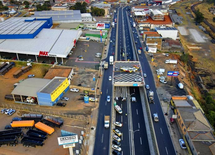 Deputado Federal Aliel Machado pede esclarecimentos sobre obras da CCR RodoNorte na Souza Naves
