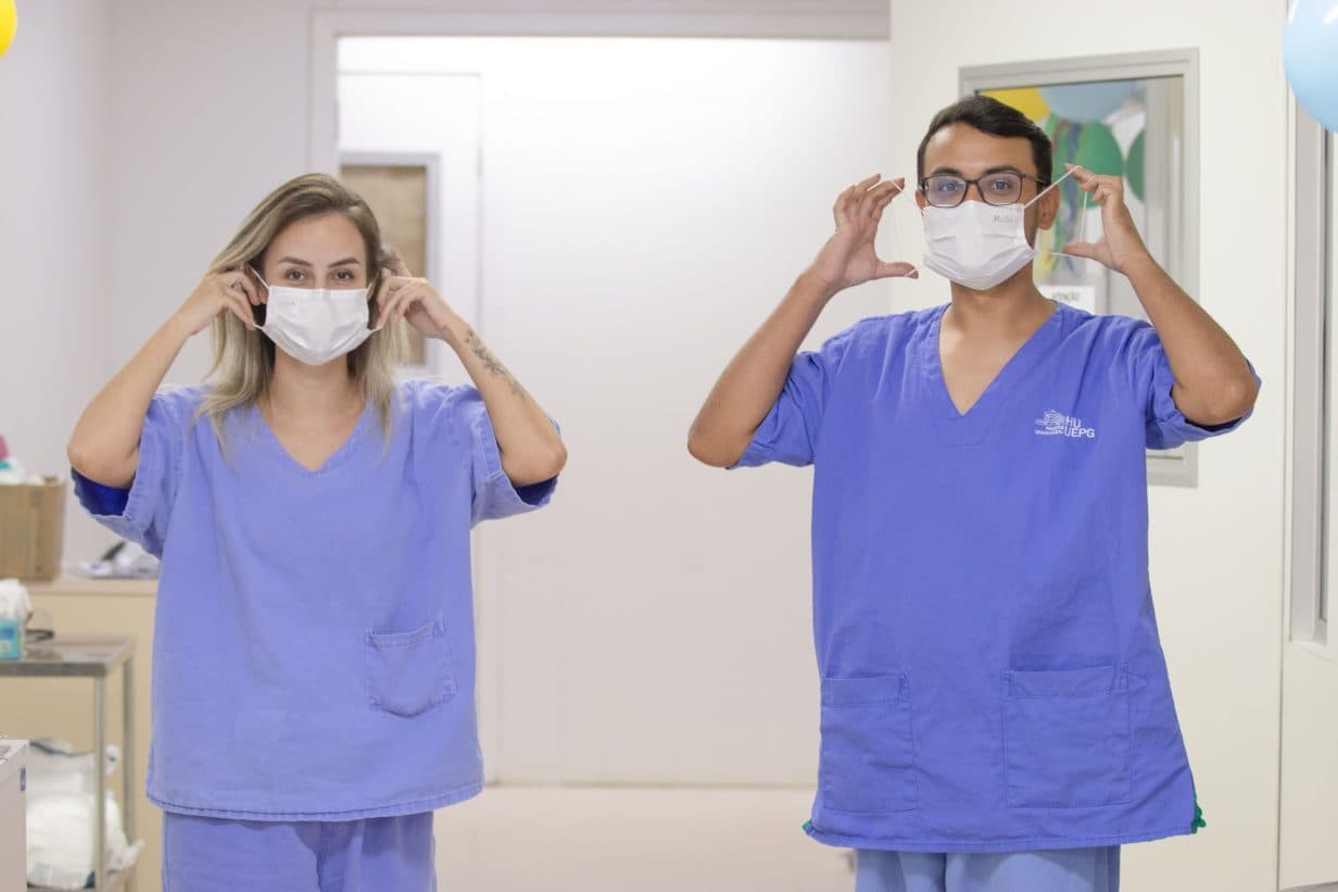 Máscara volta a ser recomendada na UEPG devido ao aumento de casos da Covid-19