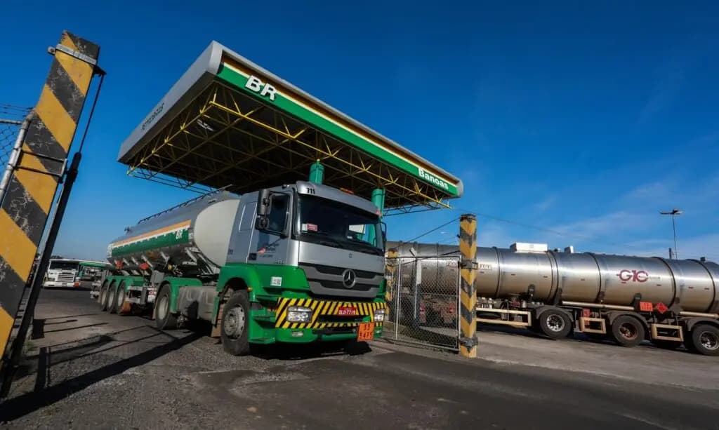 Petrobras reduz preço da gasolina nas refinarias