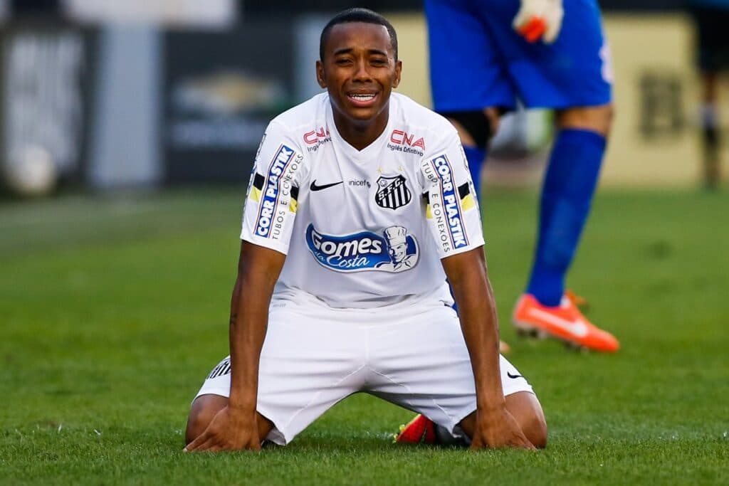 Robinho é condenado por estupro em última instância;