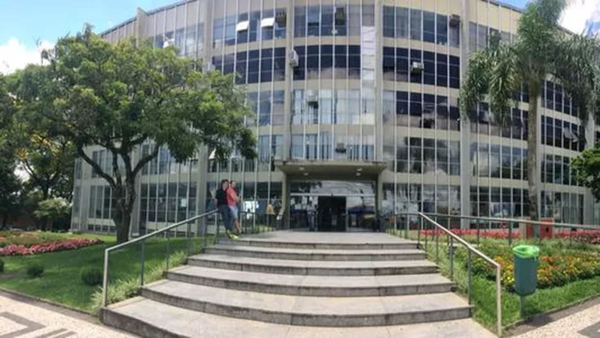 Prefeitura de PG convoca 67 concursados