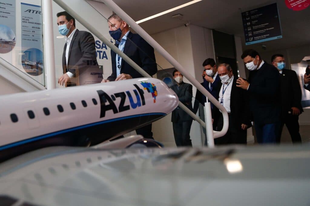 Azul volta a operar voos em Ponta Grossa e amplia malha aérea no Paraná
