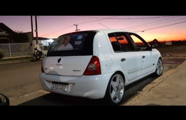 Proprietário pede ajuda para encontrar carro furtado no Centro de PG
