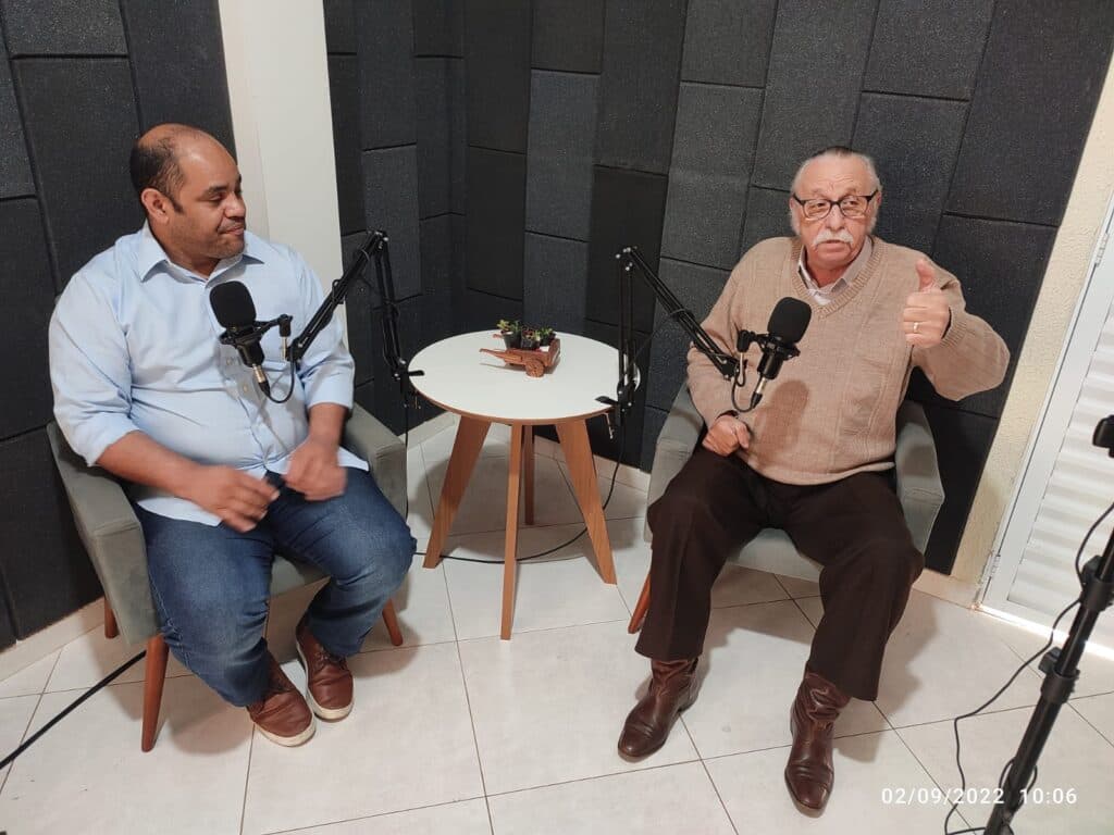 Jornalista Adail Inglês apresenta o nome para a Câmara de Deputados para lutar contra a imoralidade política