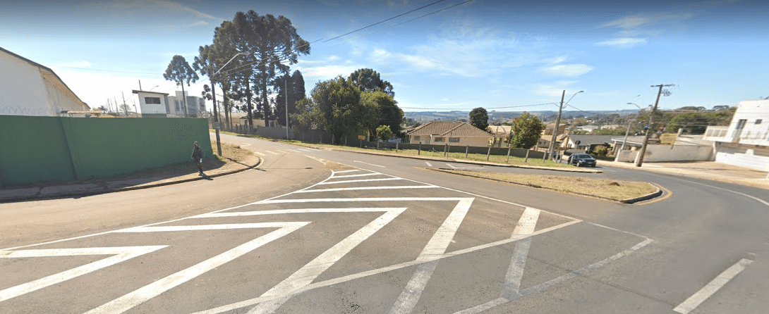 Moradores reclamam de acidentes causados por falta de lombada em bairro de PG