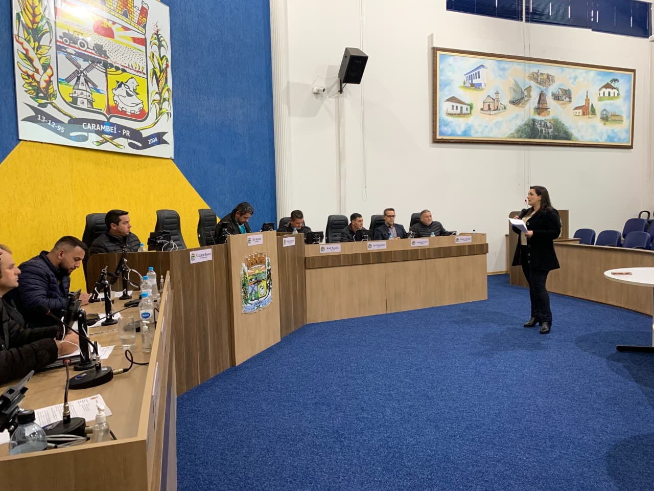 Prefeita de Carambeí apresenta aos vereadores ‘Pacote de Obras’ para 2023