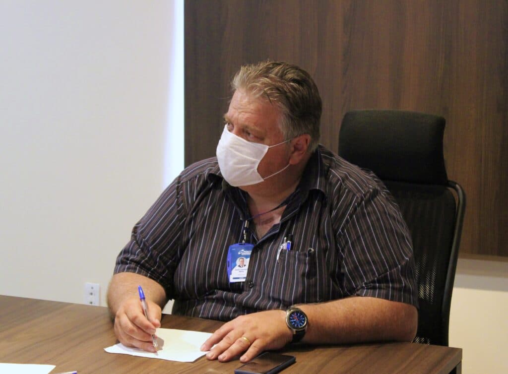 Comércio de PG realiza 1 mil contratações temporárias para o Natal