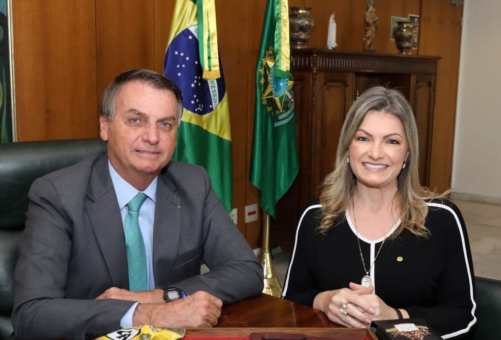 Bolsonaro adia mais uma vez visita aos Campos Gerais
