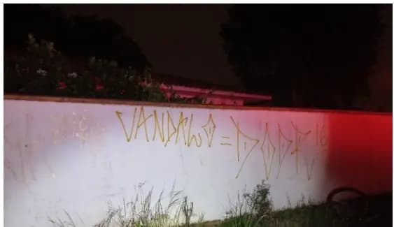 Pichadores presos em bairro de PG