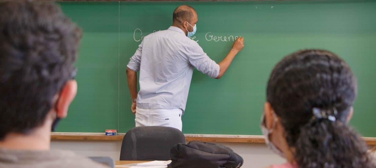 Após surto de Covid, curso de Direito da UEPG retoma aulas na próxima semana