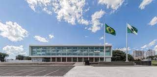Paraná tem nove pré-candidatos ao Palácio Iguaçu