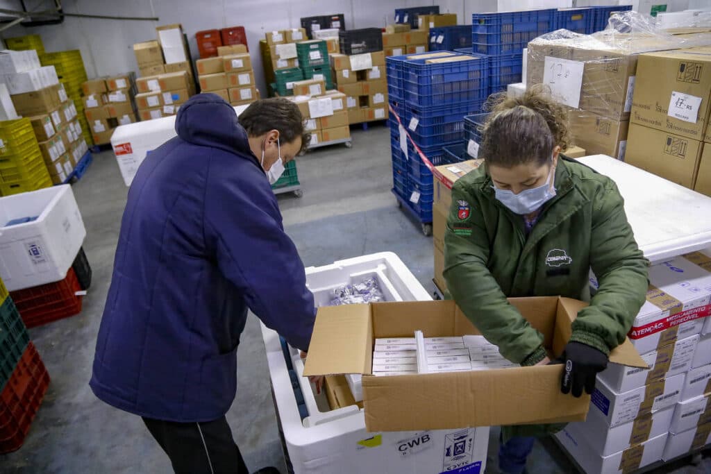 Região de PG recebe 30 mil doses de vacina, inclusive para adolescentes