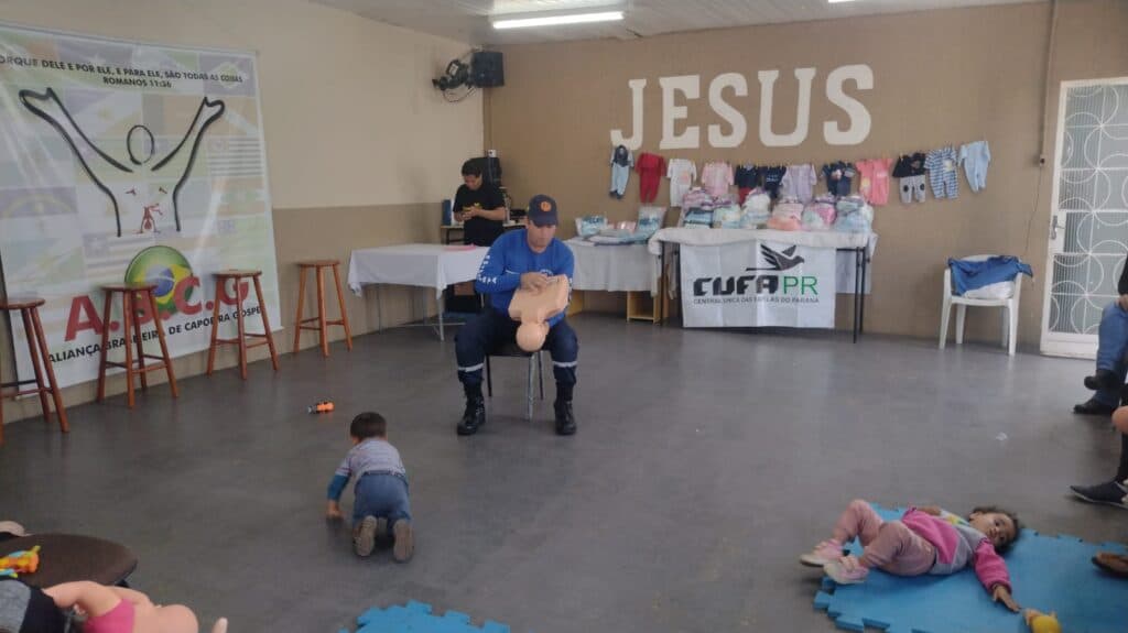 Projeto Mamãe da CUFA entrega de kits e realiza palestras para gestantes em PG