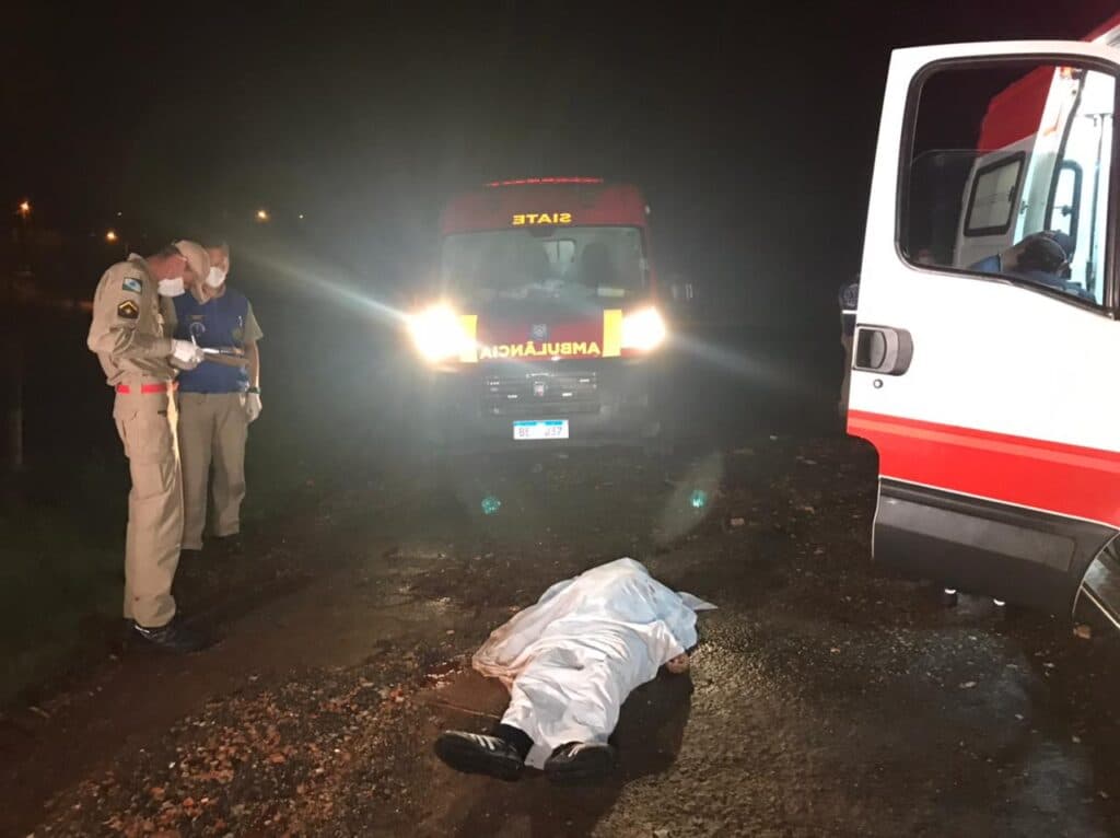 Assassinato com tiros e golpes de faca em bairro de Ponta Grossa