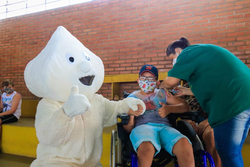 Tibagi inicia vacinação de crianças contra a Covid-19
