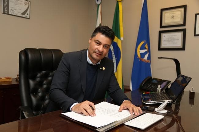 Rangel não comparece e pode ser obrigado a depor na CPI da Saúde