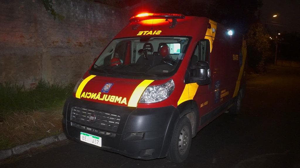 Idosa fica ferida durante assalto, mesmo entregando todos os pertences em PG