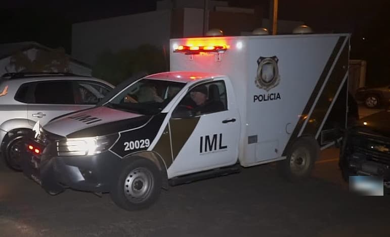 Criança vai buscar pipa e encontra corpo amarrado em Curitiba