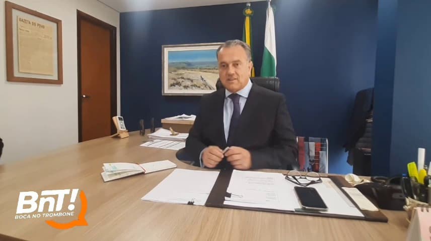 Deputado Plauto rebate críticas por causa de resíduos sólidos