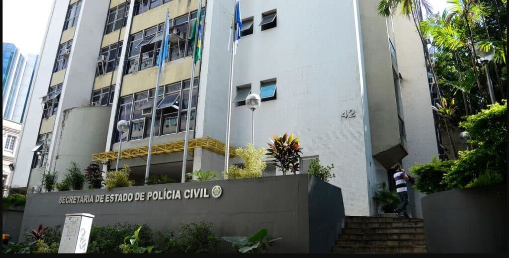 MP denuncia delegado e policial civil por obstrução da Justiça