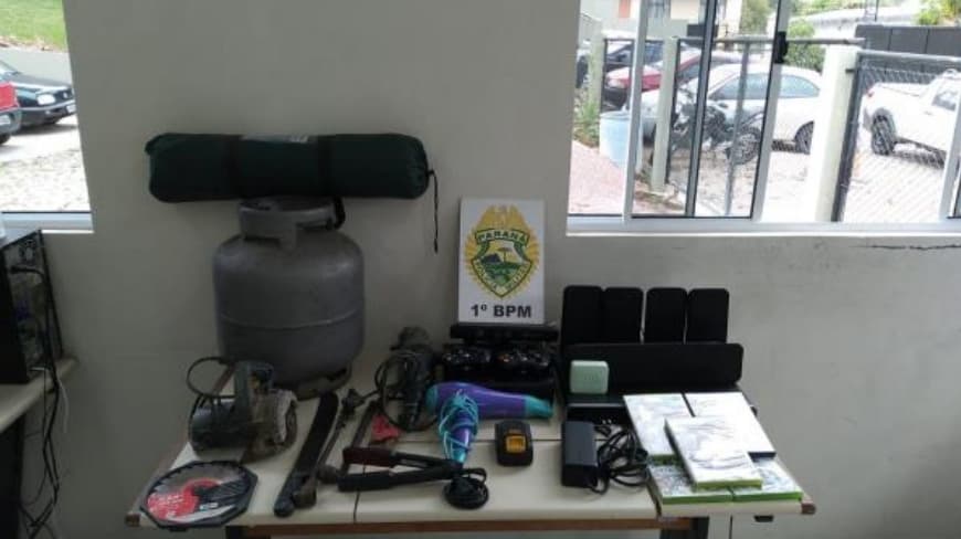 Adolescente e homem são presos por furto em PG