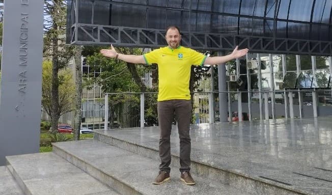 Partidos emitem nota de repúdio contra o vereador Daniel Milla