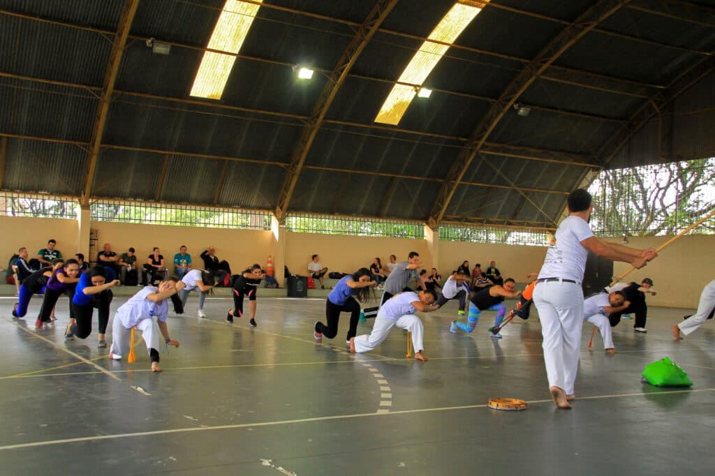 Educação contrata instrutores de Judô, Capoeira e Dança para escolas