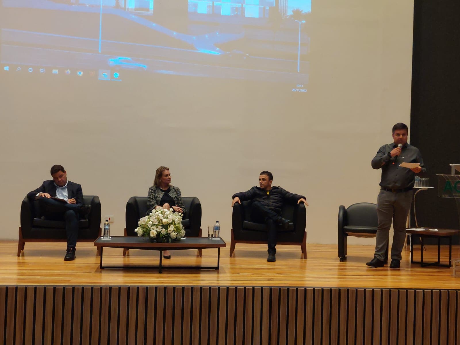 ACIPG reúne deputados em evento inovador