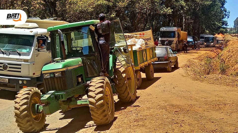 Moradores protestam contra abertura de novo aterro sanitário em PG