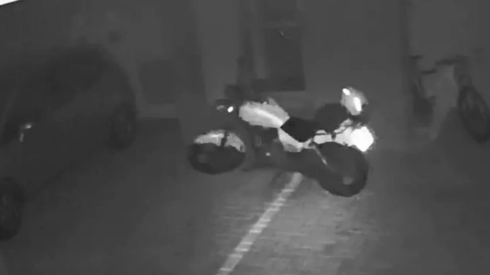 Fantasma da ‘Velha da Garagem’ assusta população nas noites de PG
