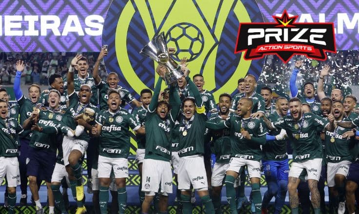Palmeiras vence América-MG e recebe troféu de campeão Brasileiro