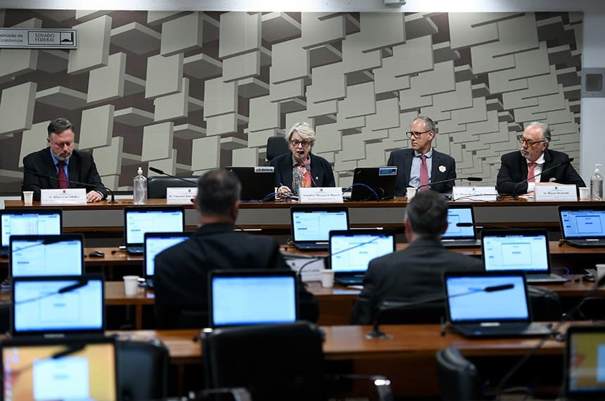 Senado: Debatedores pedem mais fiscalização sobre venda direta de pneus